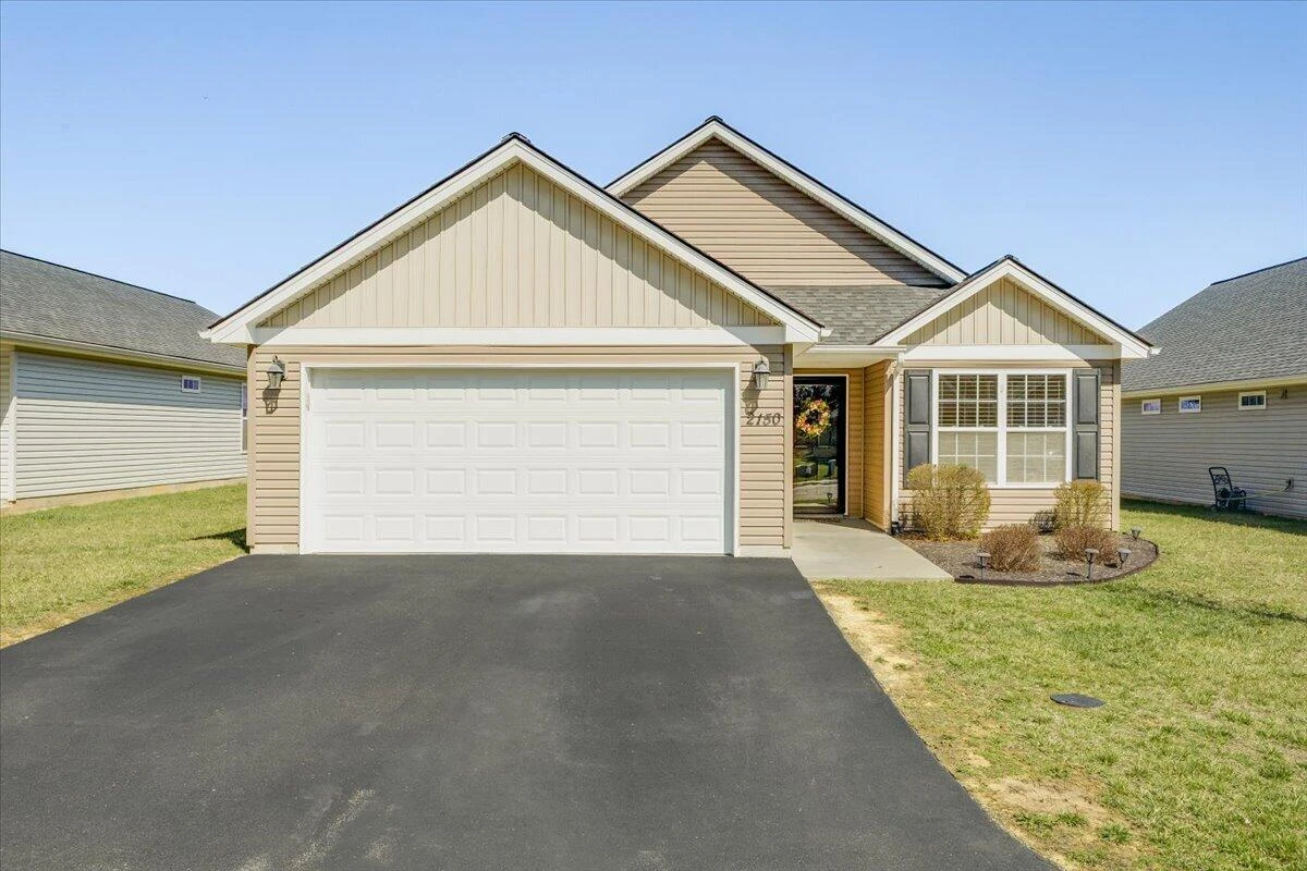 2150 Giles DR - Photo 2