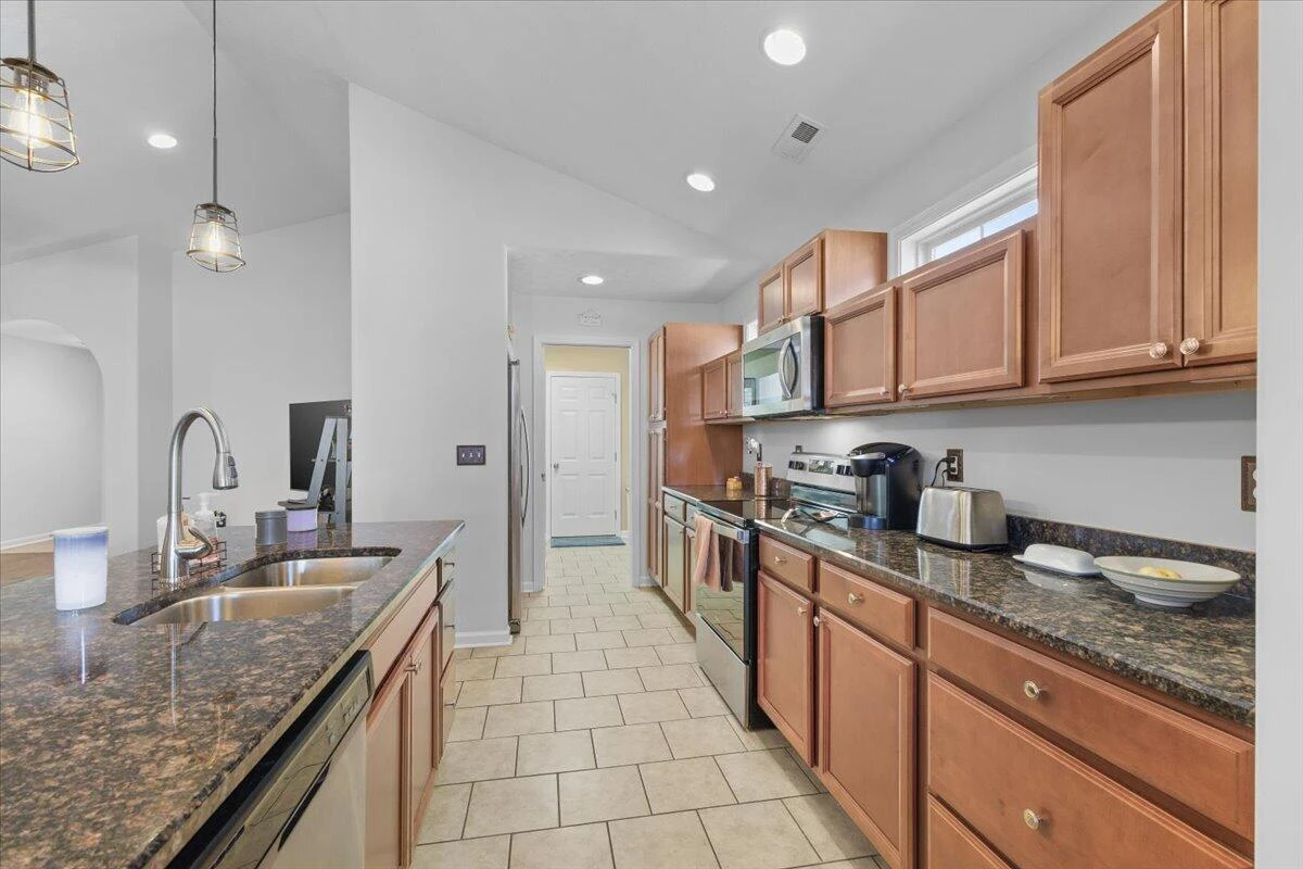 2150 Giles DR - Photo 20