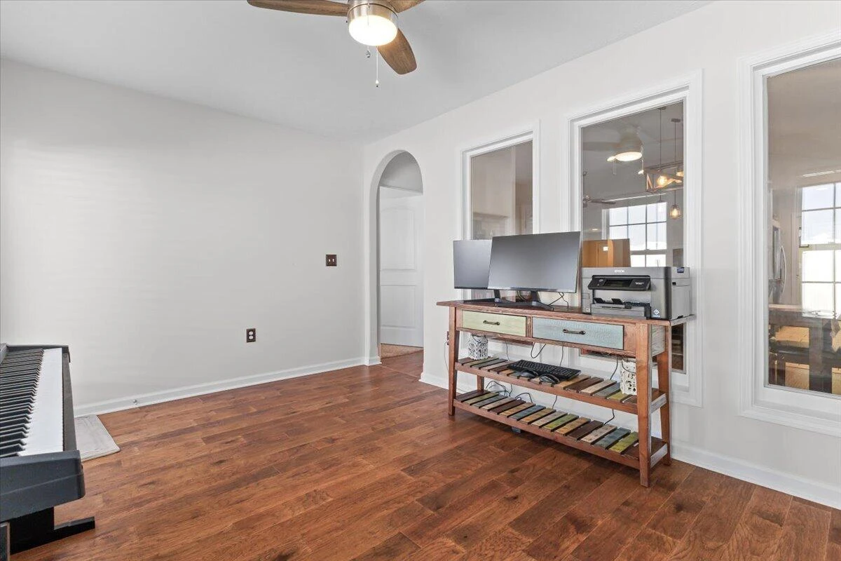 2150 Giles DR - Photo 30