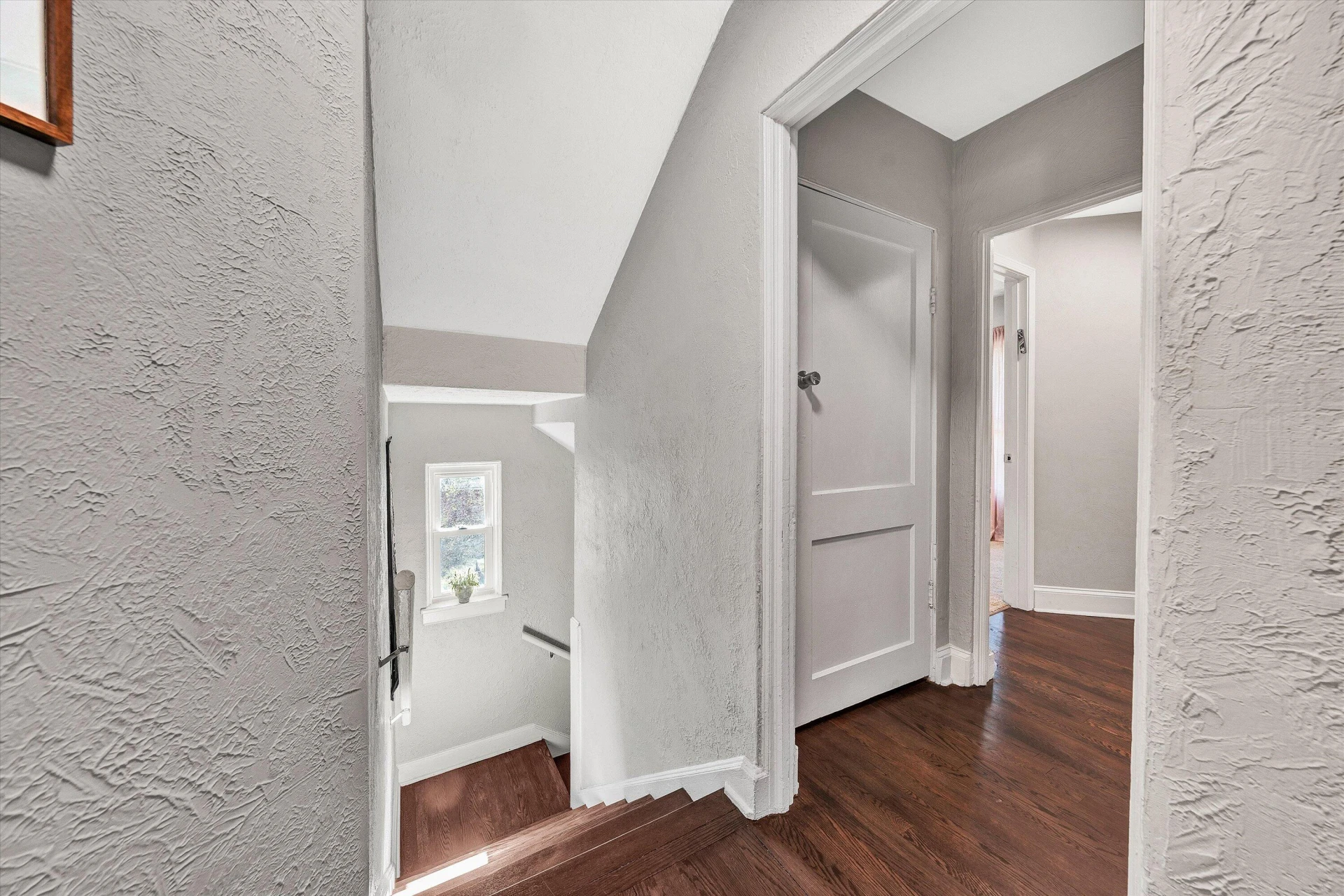 3313 Valley View AVE - Photo 13