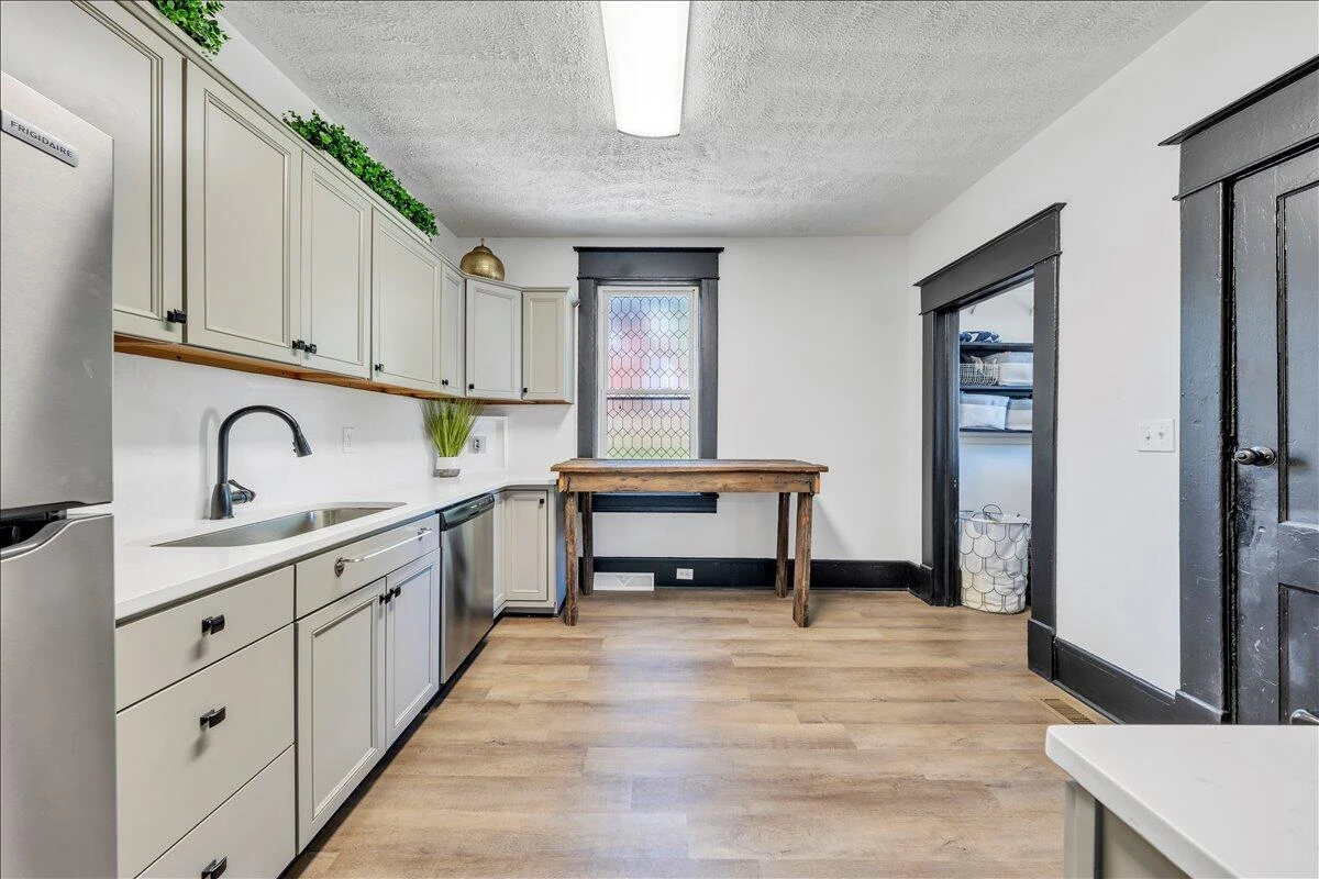 1506 7Th ST - Photo 12