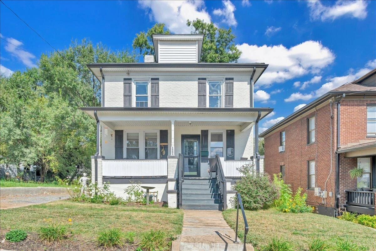 1506 7Th ST - Photo 3