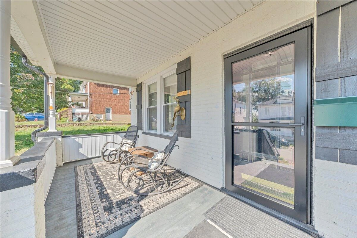 1506 7Th ST - Photo 4