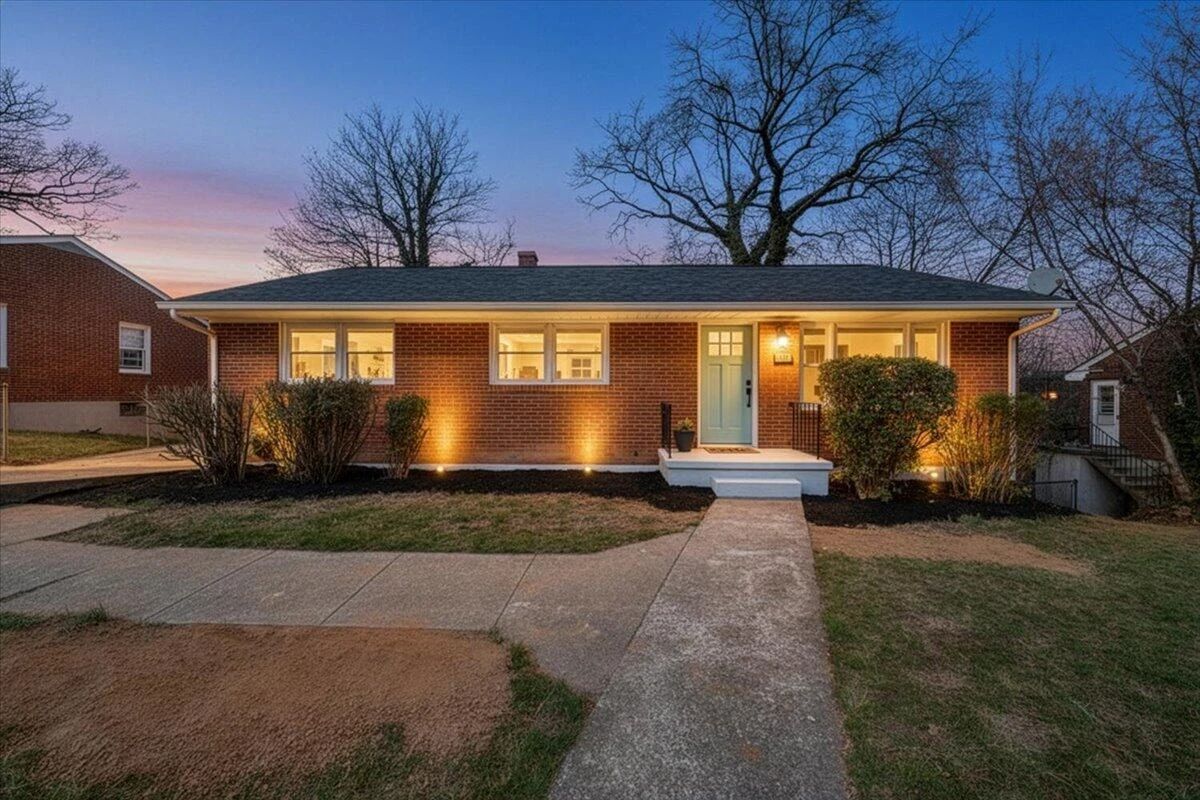 1089 Glenn Ridge RD