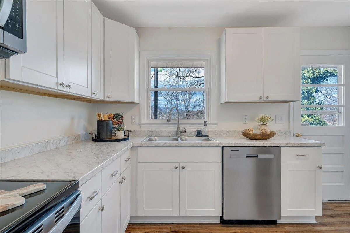 1089 Glenn Ridge RD - Photo 13