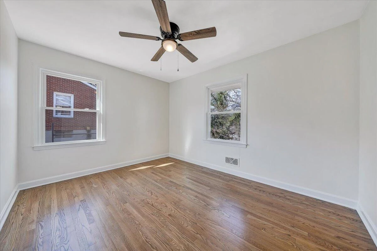 1089 Glenn Ridge RD - Photo 15