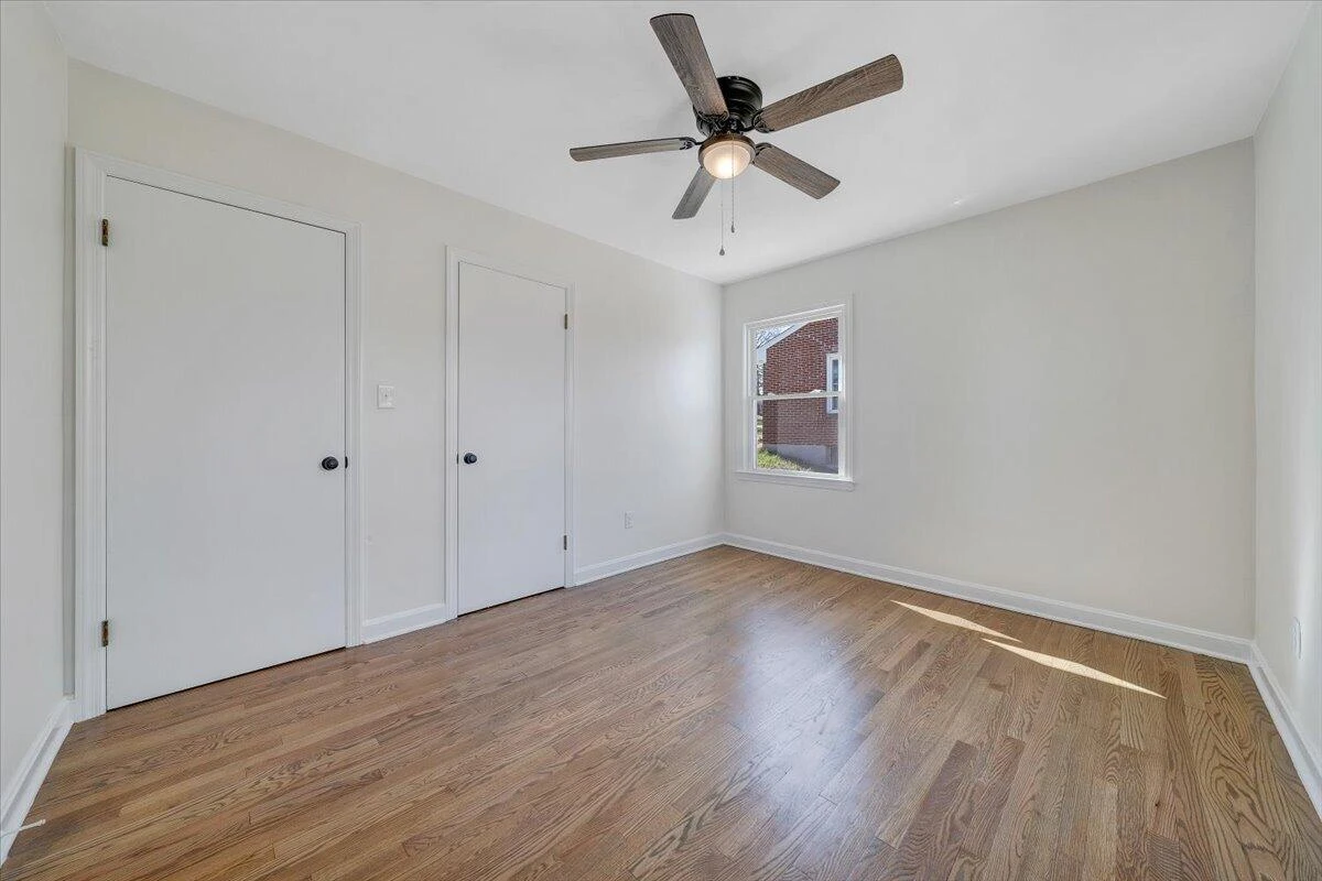 1089 Glenn Ridge RD - Photo 16