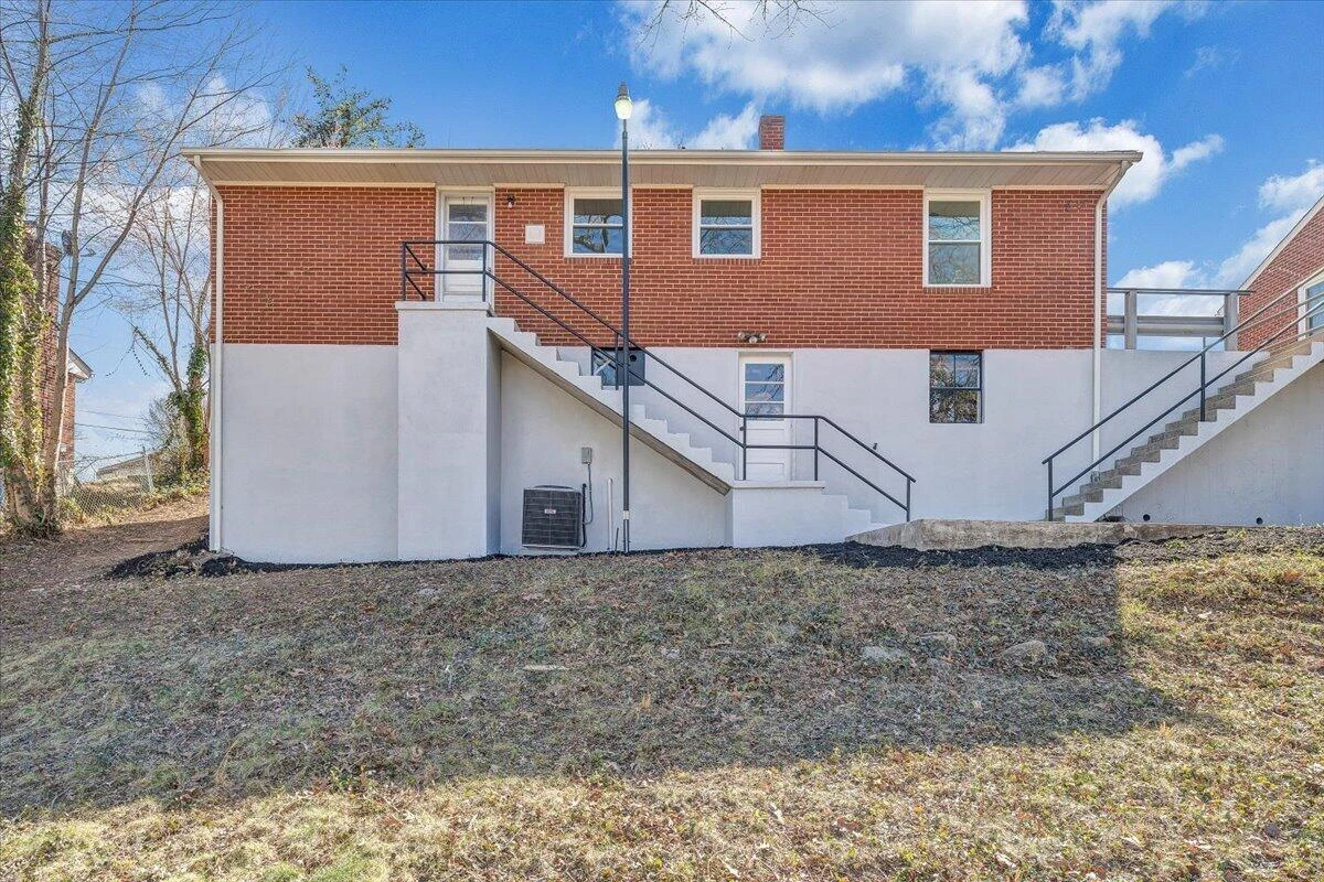 1089 Glenn Ridge RD - Photo 33