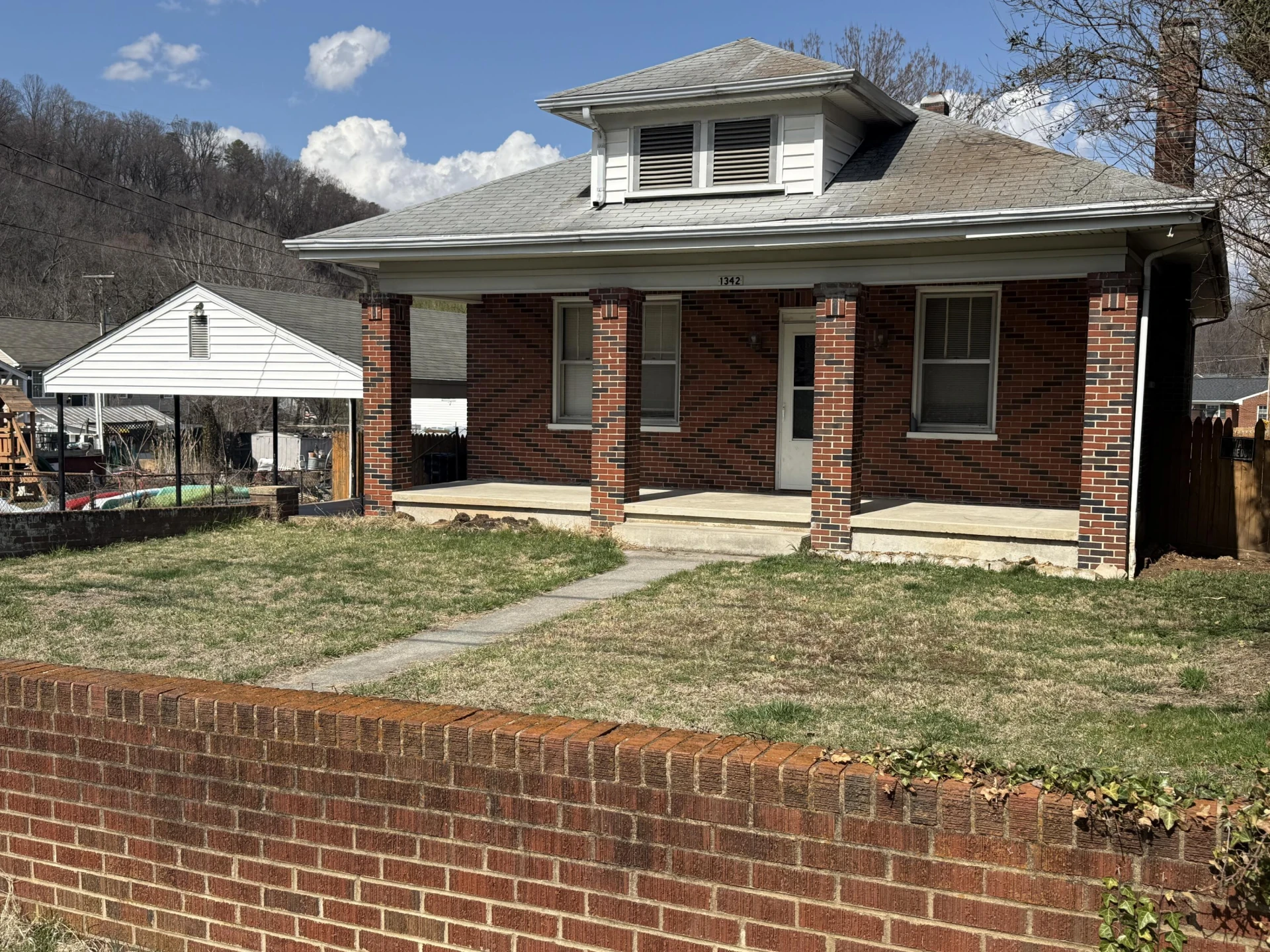 1342 Craig Robertson RD - Photo 4