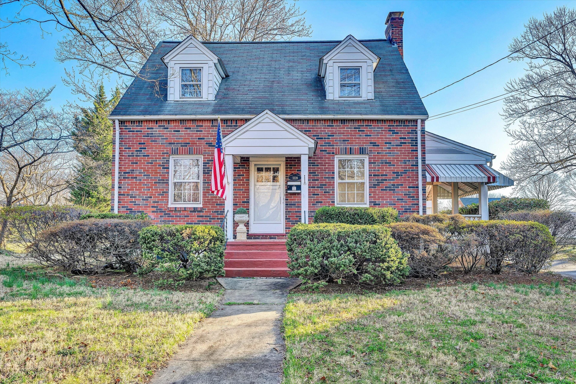 3339 Collingwood ST - Photo 2
