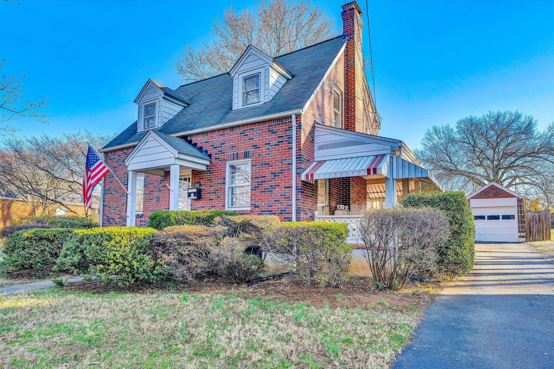 3339 Collingwood ST - Photo 3