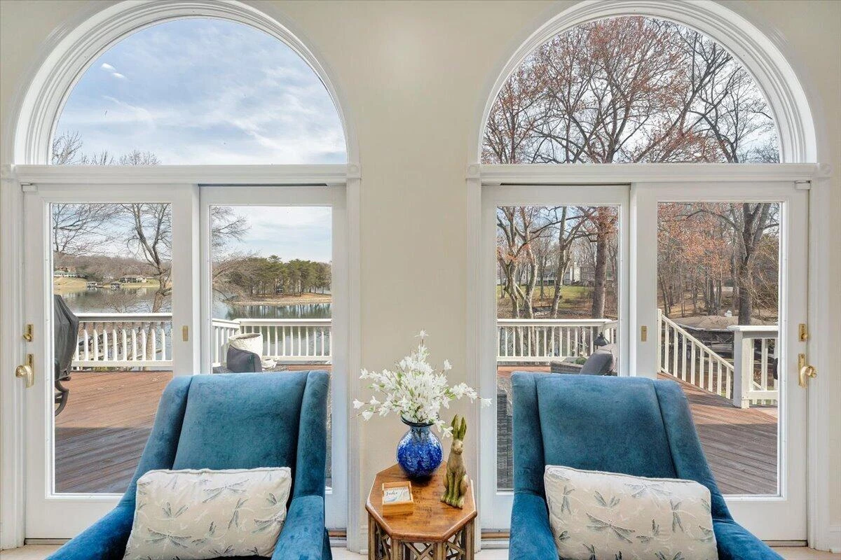 110 Windward DR - Photo 19