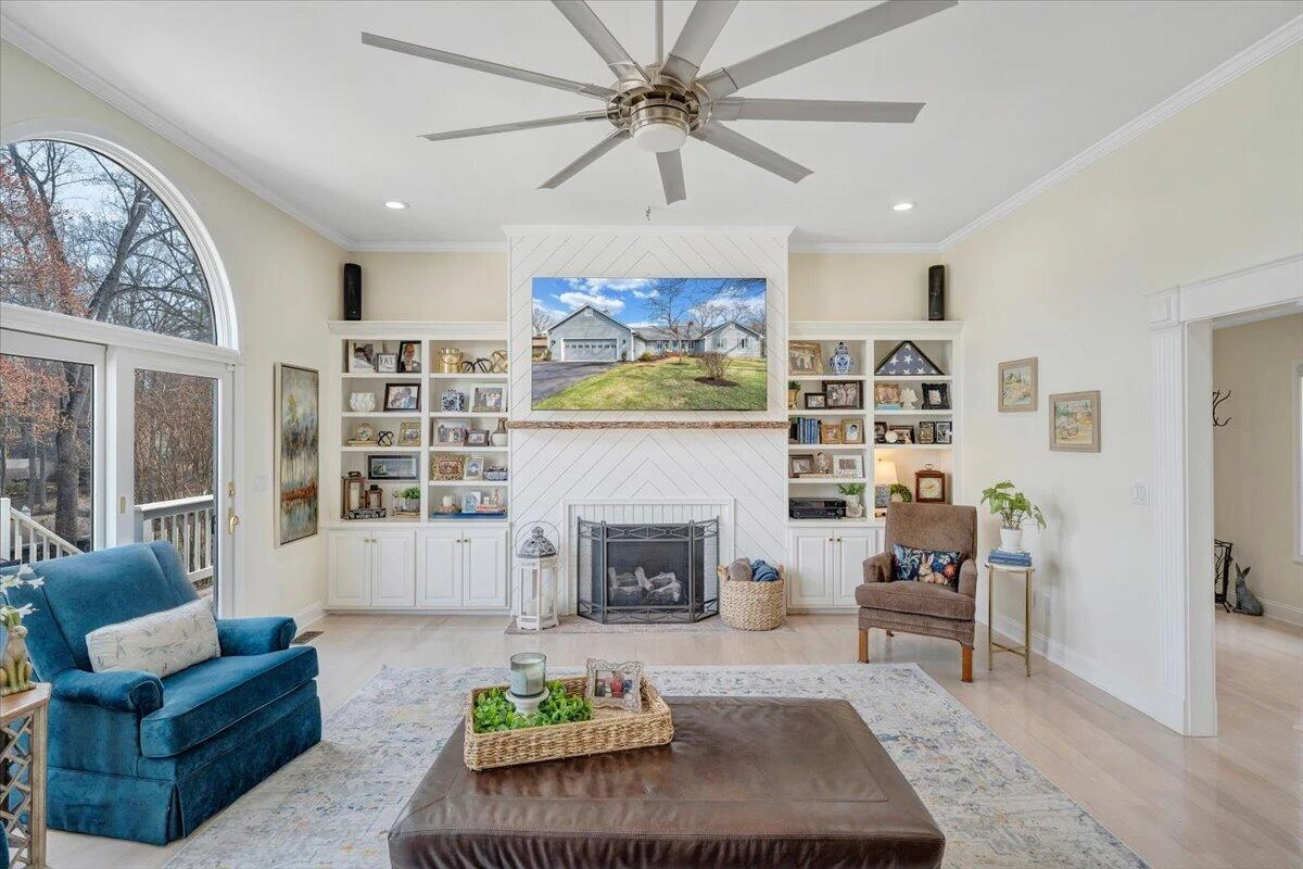 110 Windward DR - Photo 23