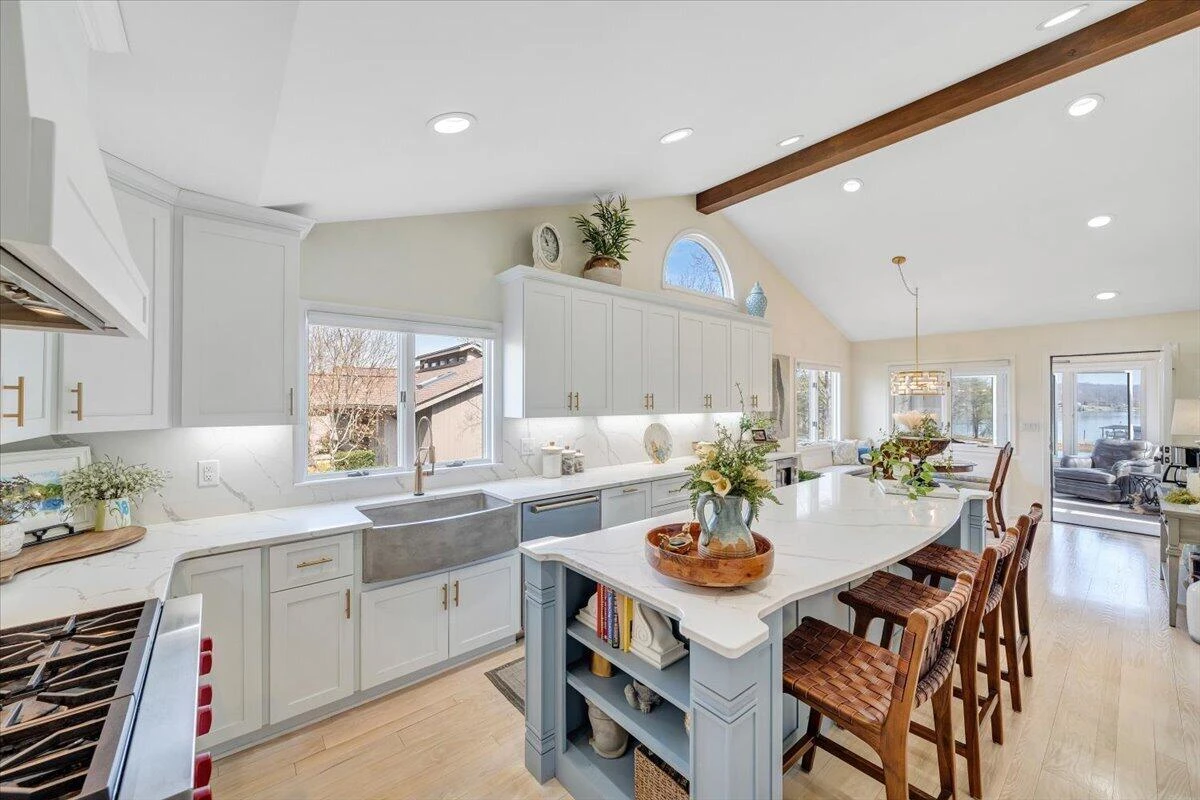 110 Windward DR - Photo 33