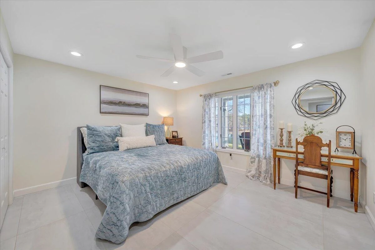 110 Windward DR - Photo 79
