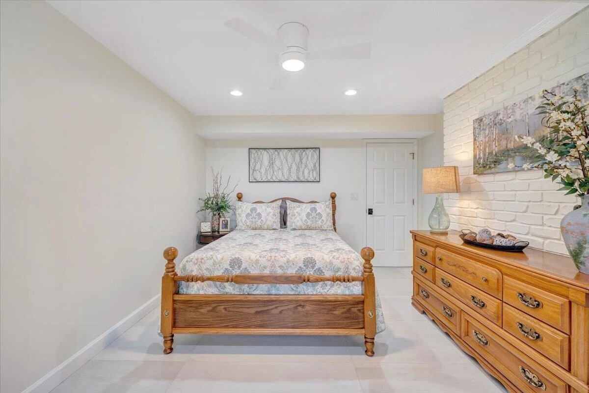 110 Windward DR - Photo 83