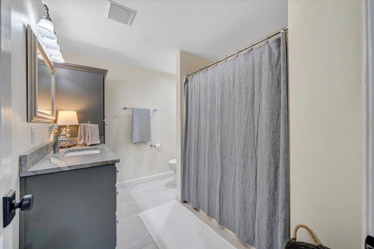 110 Windward DR - Photo 84