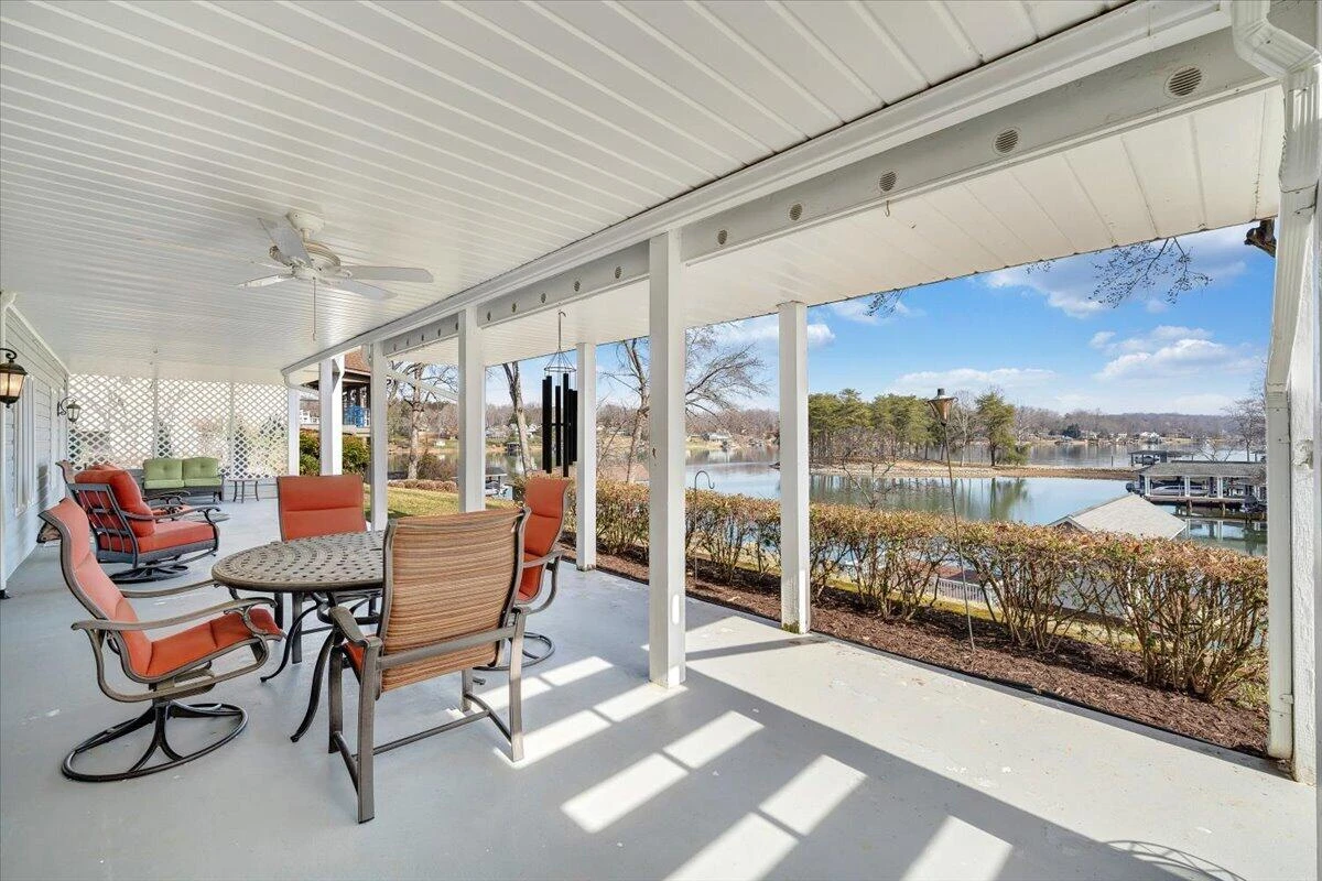 110 Windward DR - Photo 88