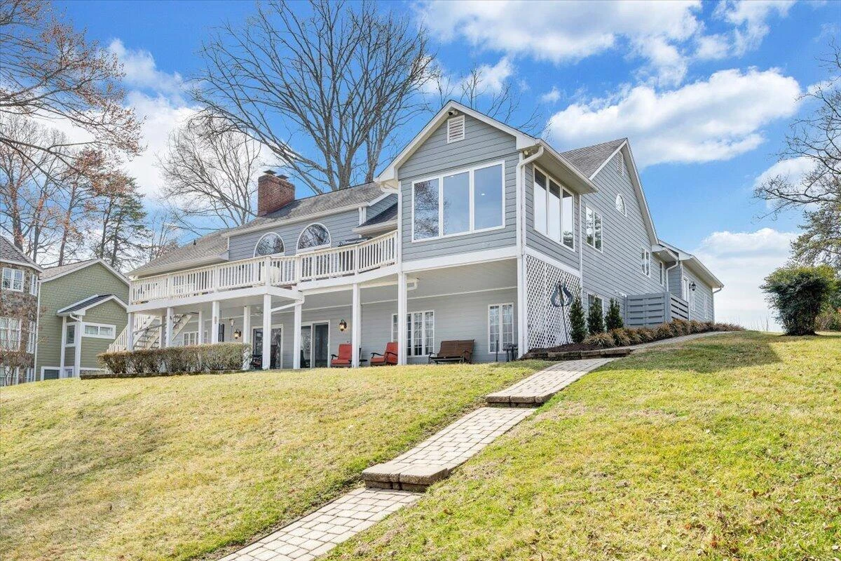 110 Windward DR - Photo 9