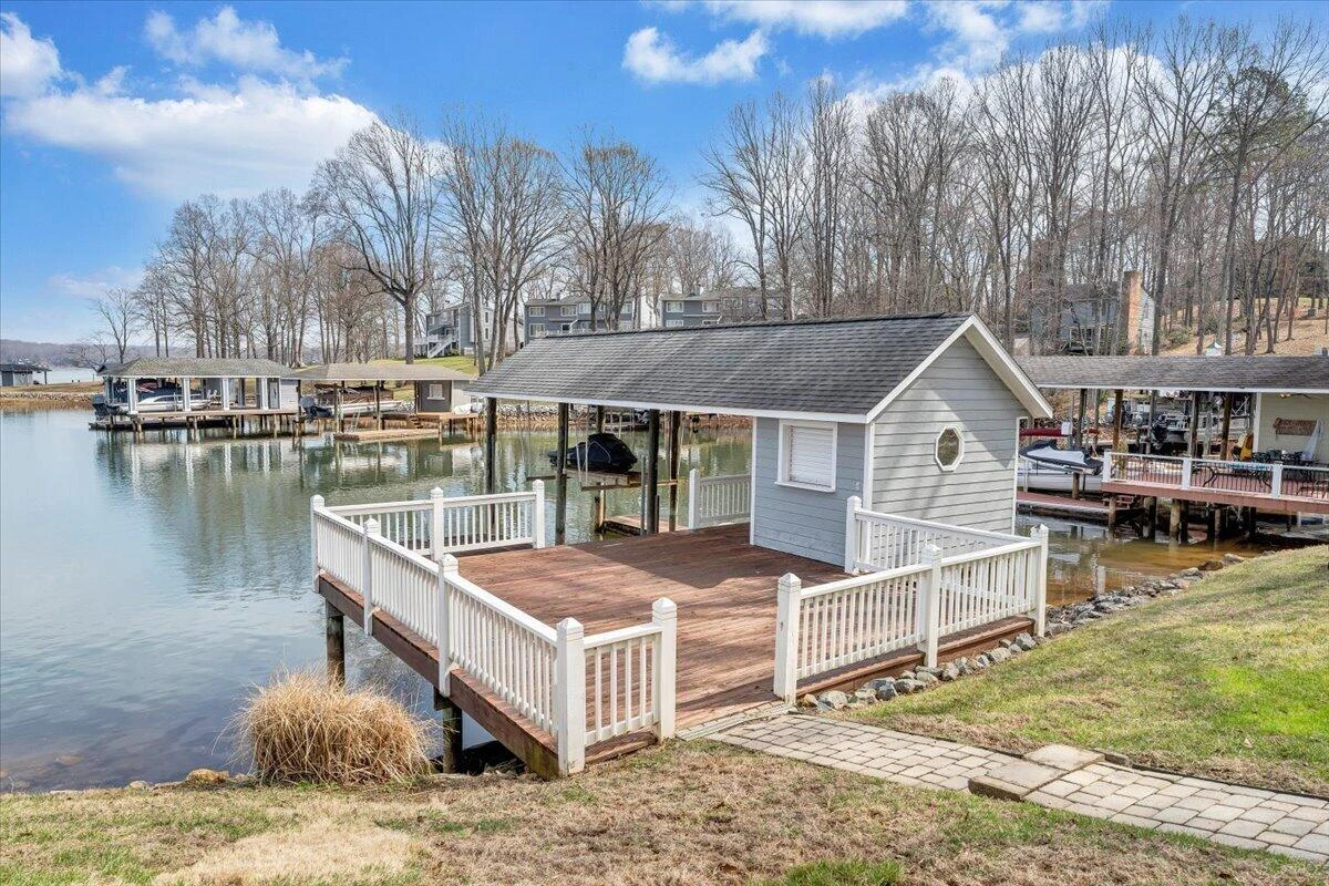 110 Windward DR - Photo 97