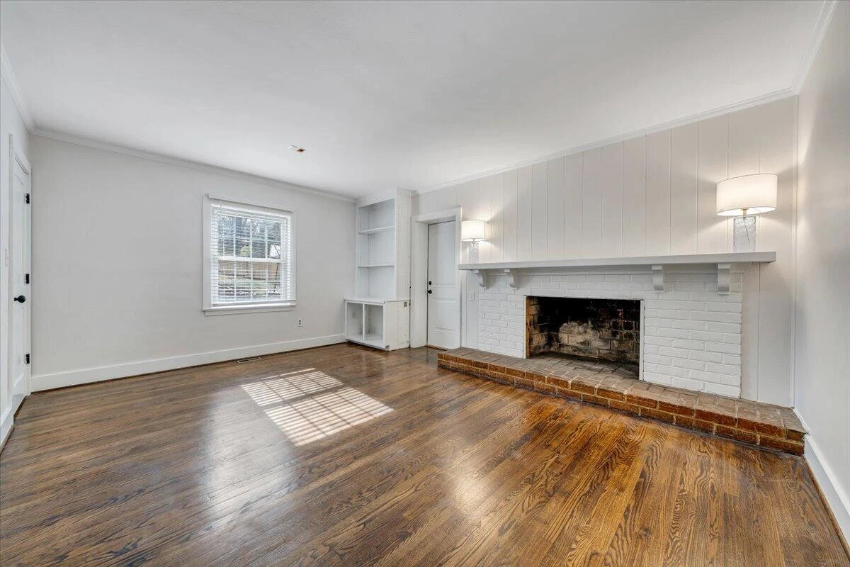 3101 Maywood RD - Photo 10