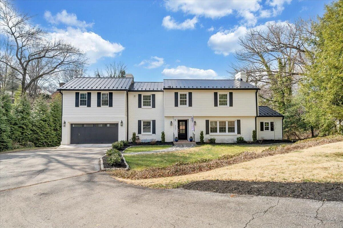 3101 Maywood RD - Photo 2