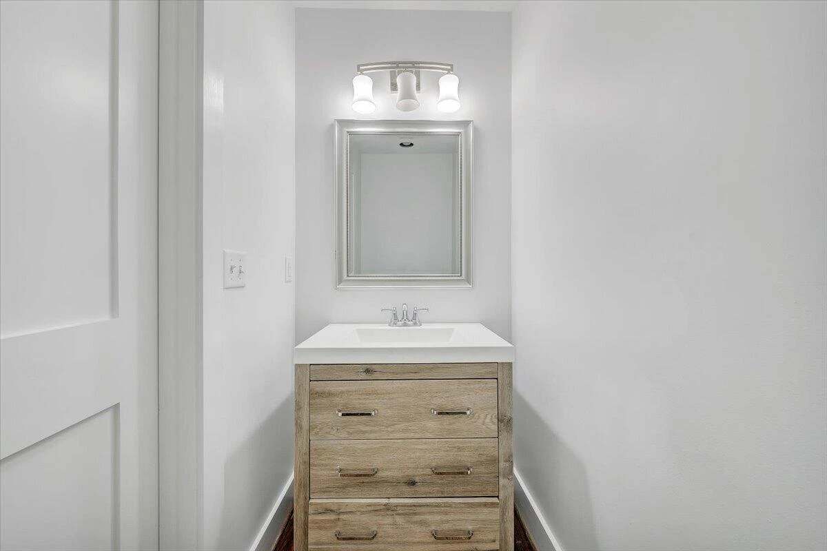 3101 Maywood RD - Photo 36