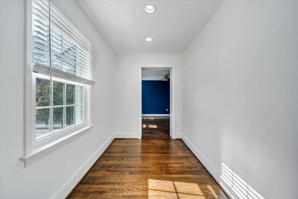 3101 Maywood RD - Photo 38