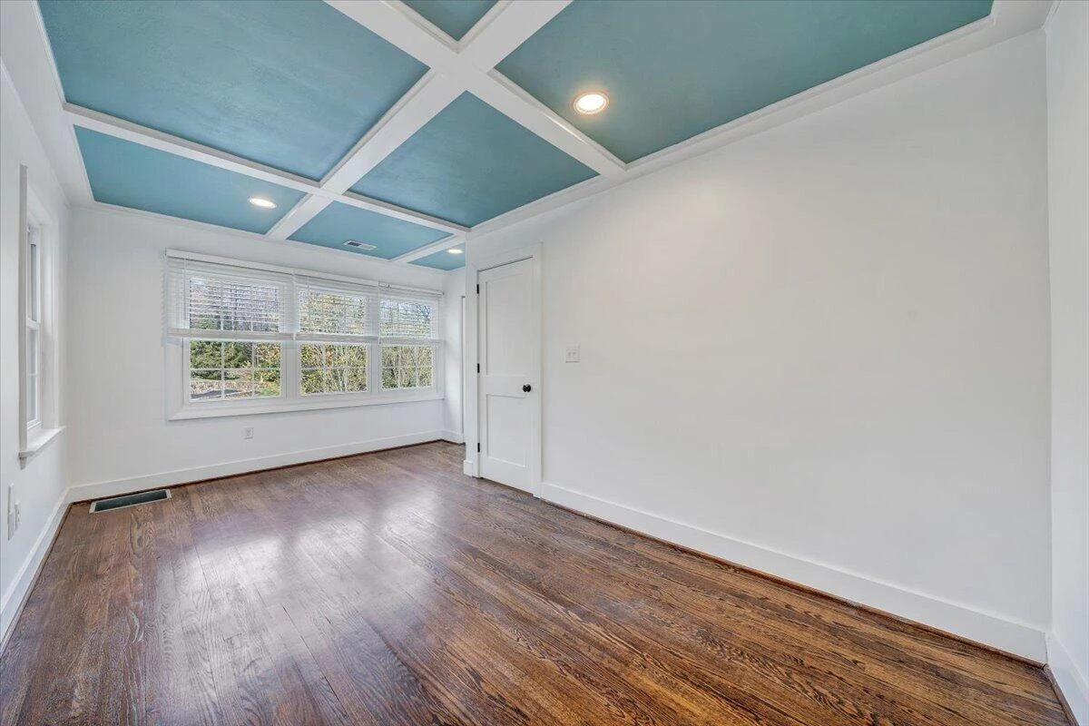 3101 Maywood RD - Photo 46