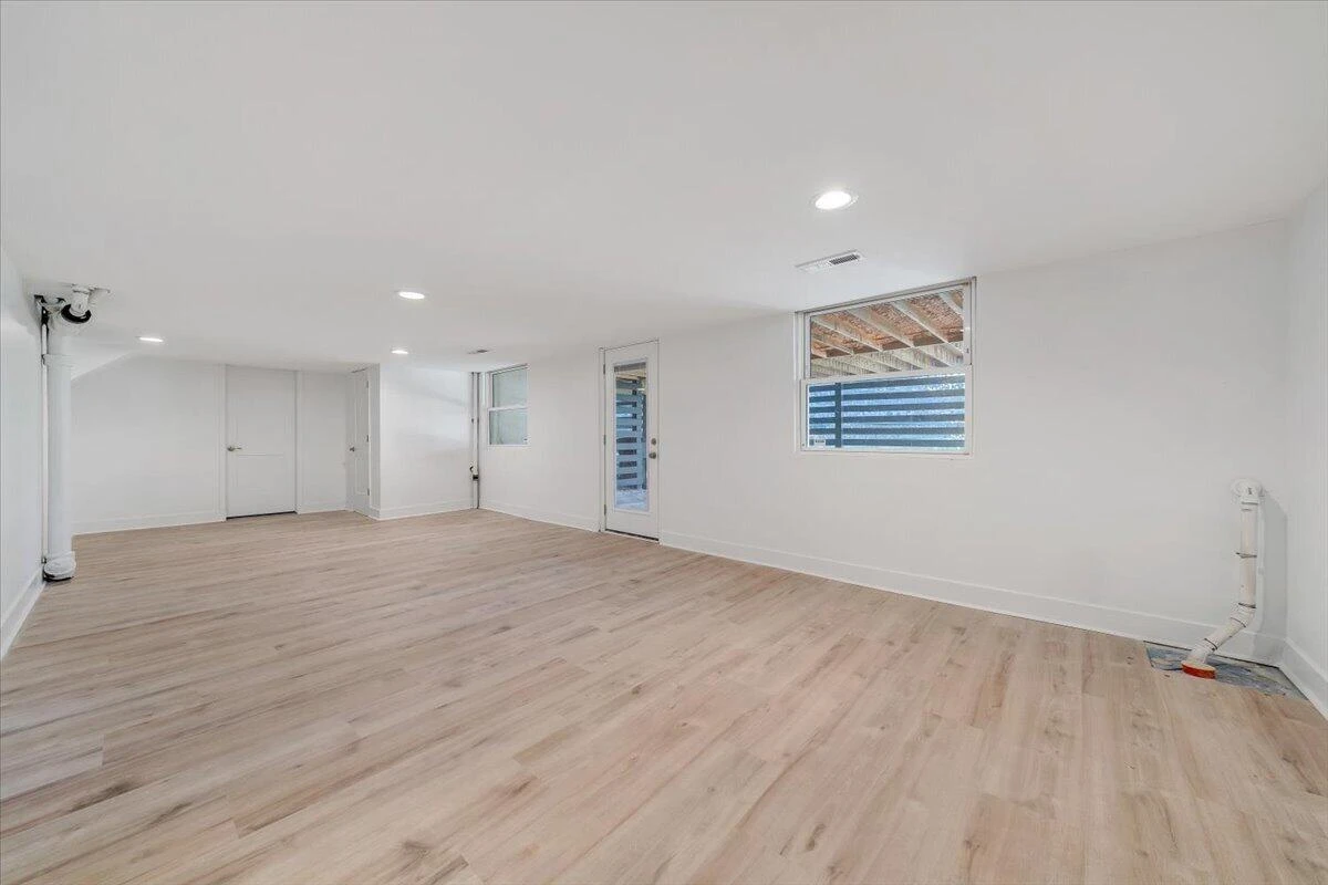 3101 Maywood RD - Photo 54