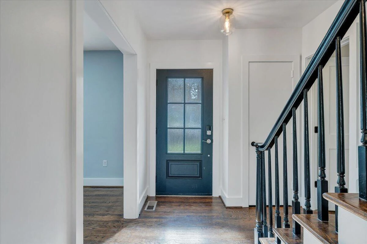 3101 Maywood RD - Photo 8