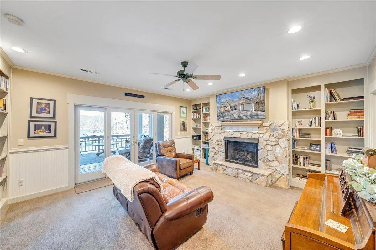 150 Waterwood DR - Photo 73