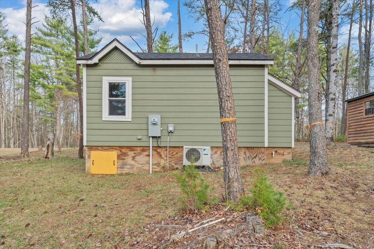 738 Jerry LN - Photo 25