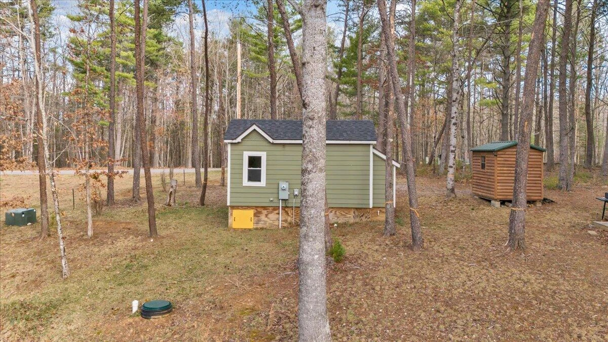 738 Jerry LN - Photo 35