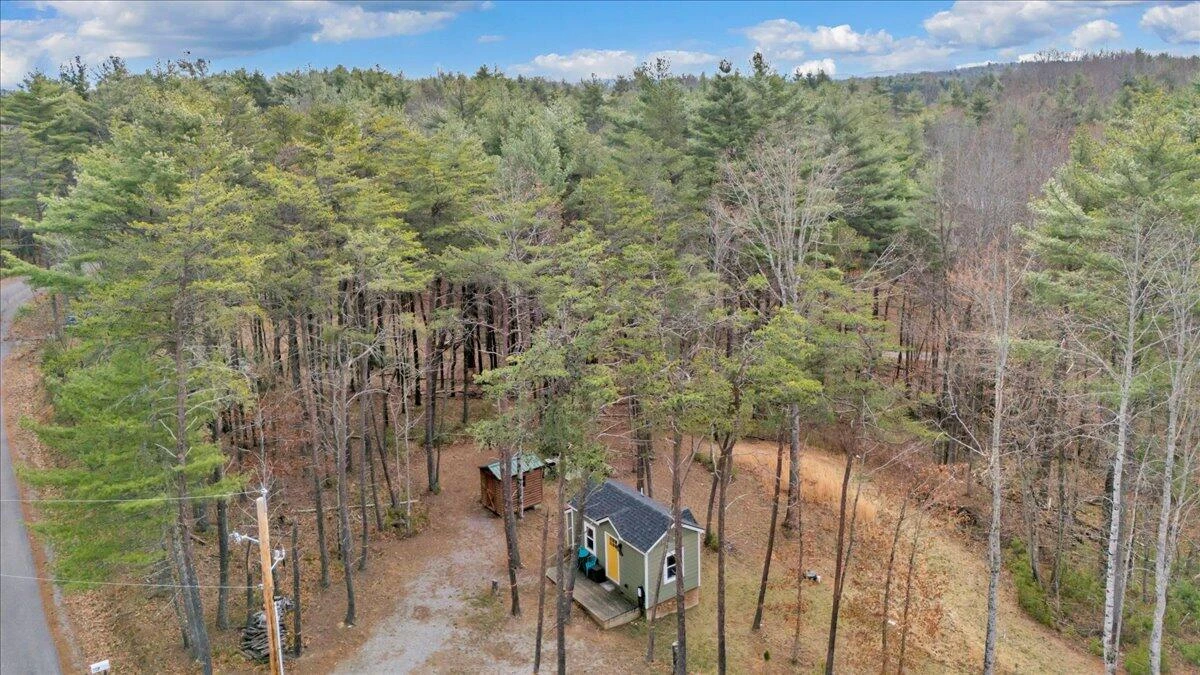 738 Jerry LN - Photo 43