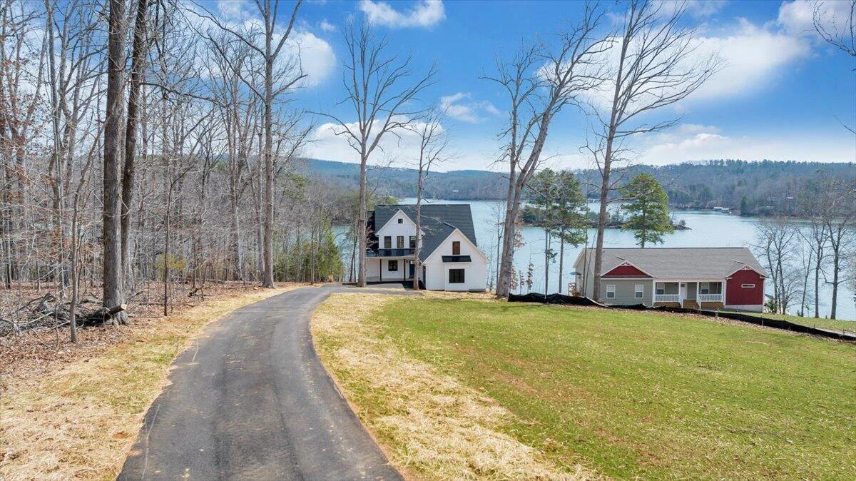 1216 Runaway Bay RD - Photo 104