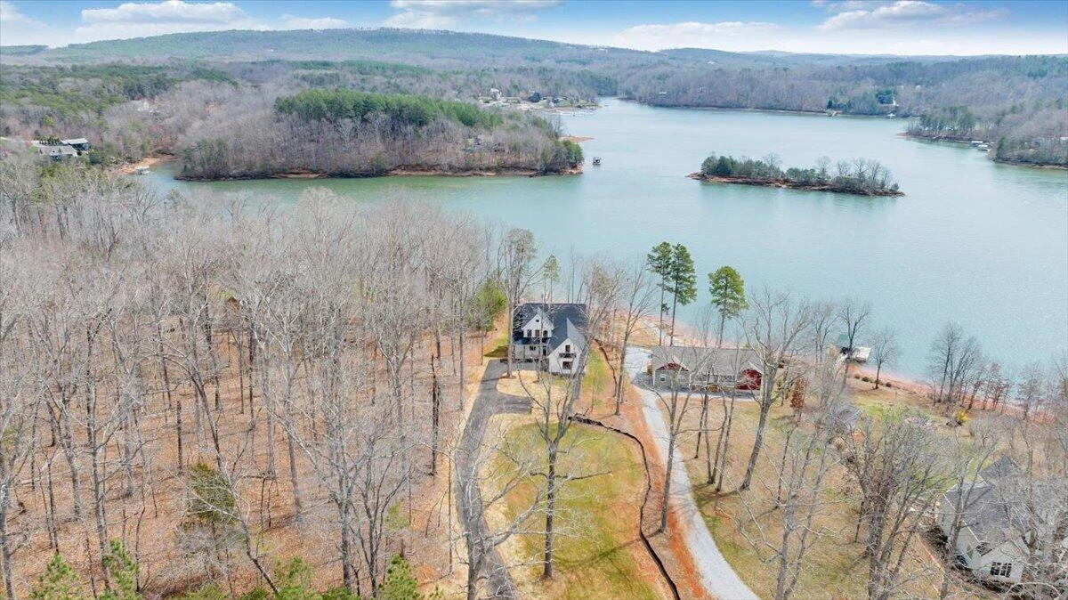 1216 Runaway Bay RD - Photo 109