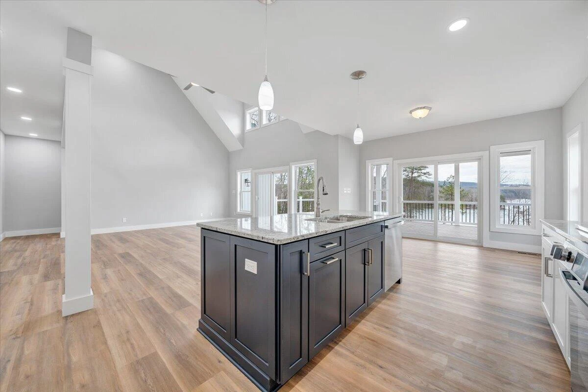 1216 Runaway Bay RD - Photo 28