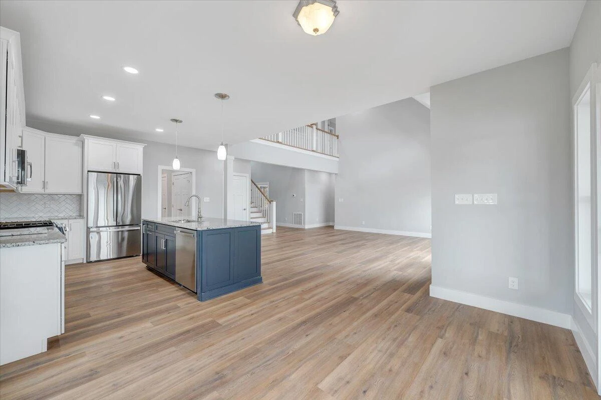 1216 Runaway Bay RD - Photo 31