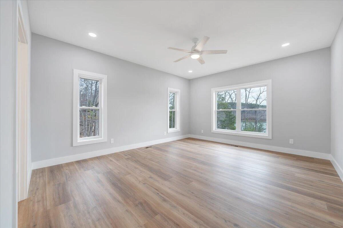 1216 Runaway Bay RD - Photo 33