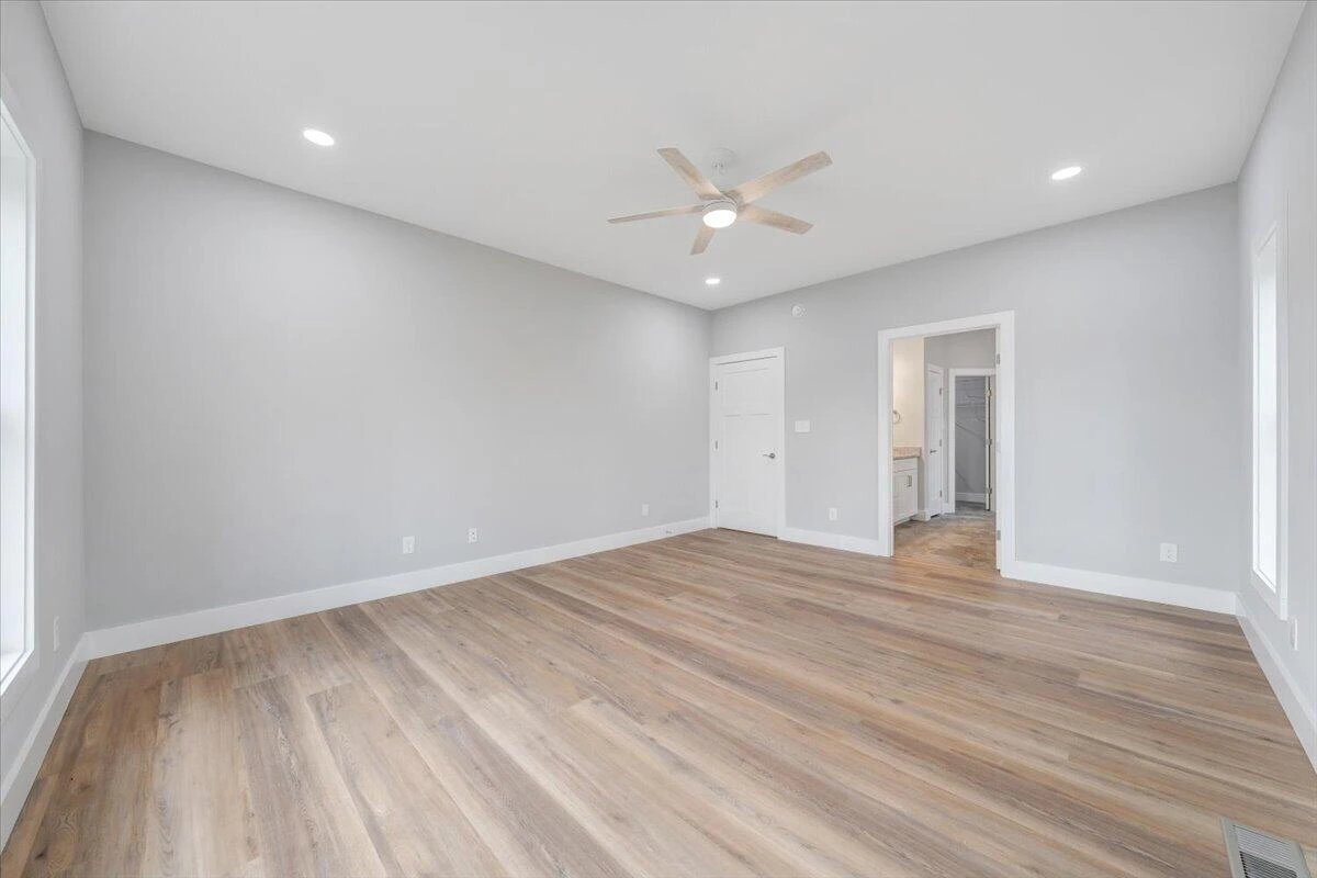 1216 Runaway Bay RD - Photo 35