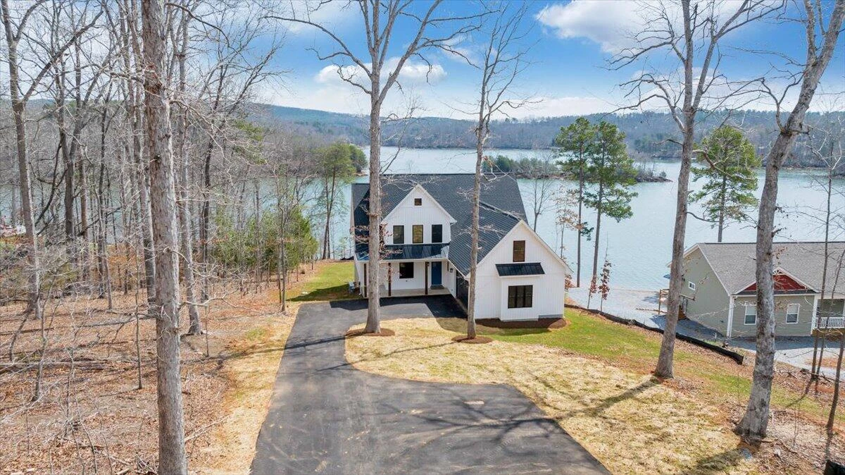 1216 Runaway Bay RD - Photo 96