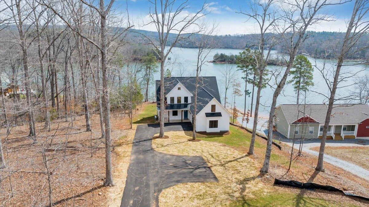1216 Runaway Bay RD - Photo 98