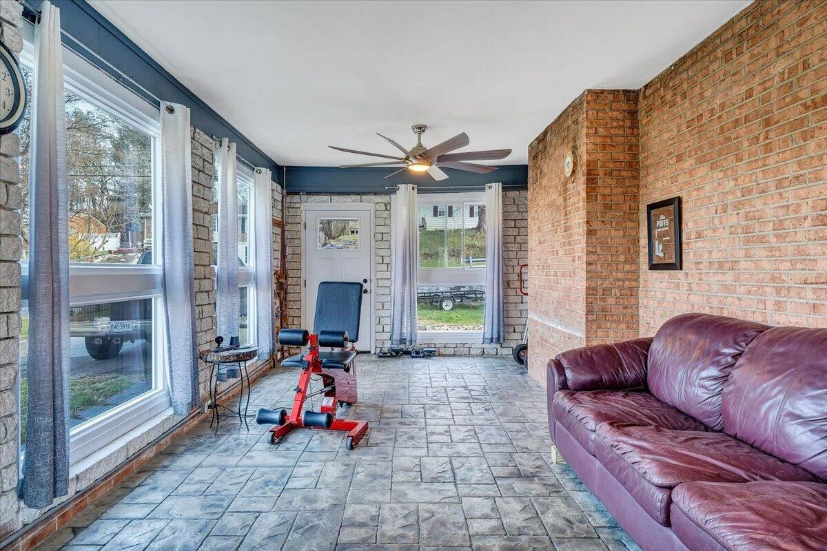 2129 Twelve Oclock Knob RD - Photo 30