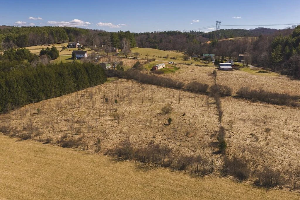 470 Epperly Mill RD