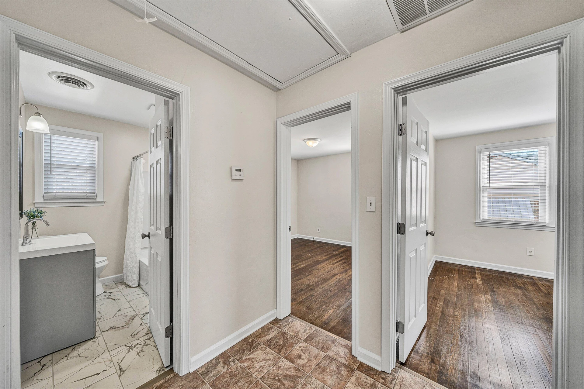 2705 Forest Hill AVE - Photo 13
