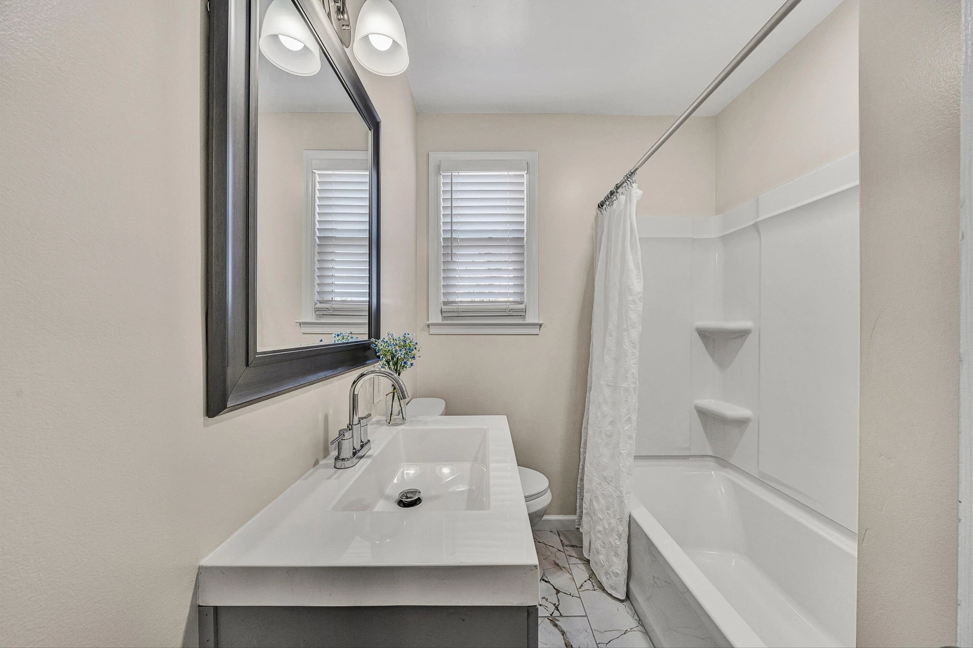 2705 Forest Hill AVE - Photo 14