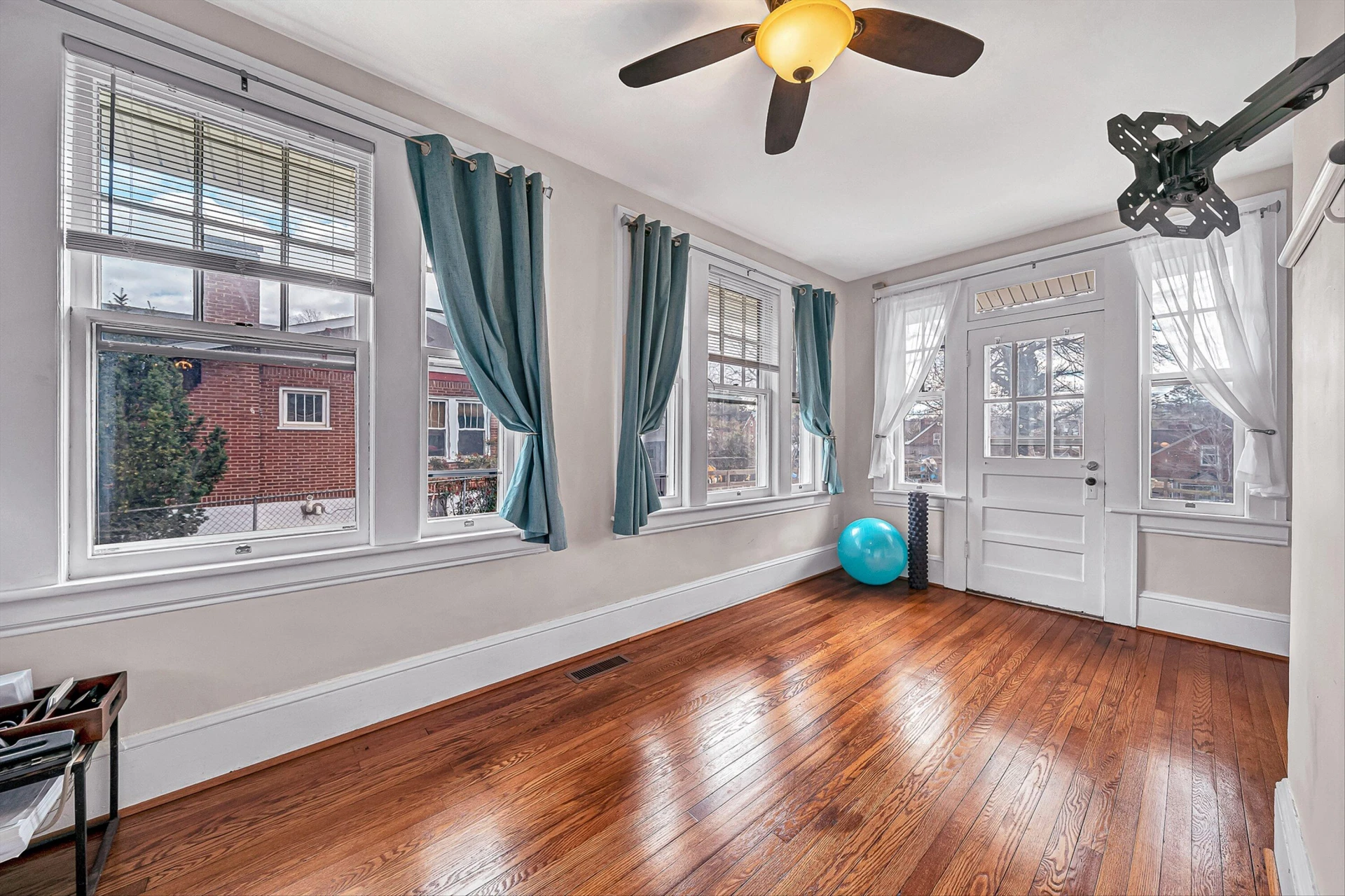 1246 Wasena AVE - Photo 15