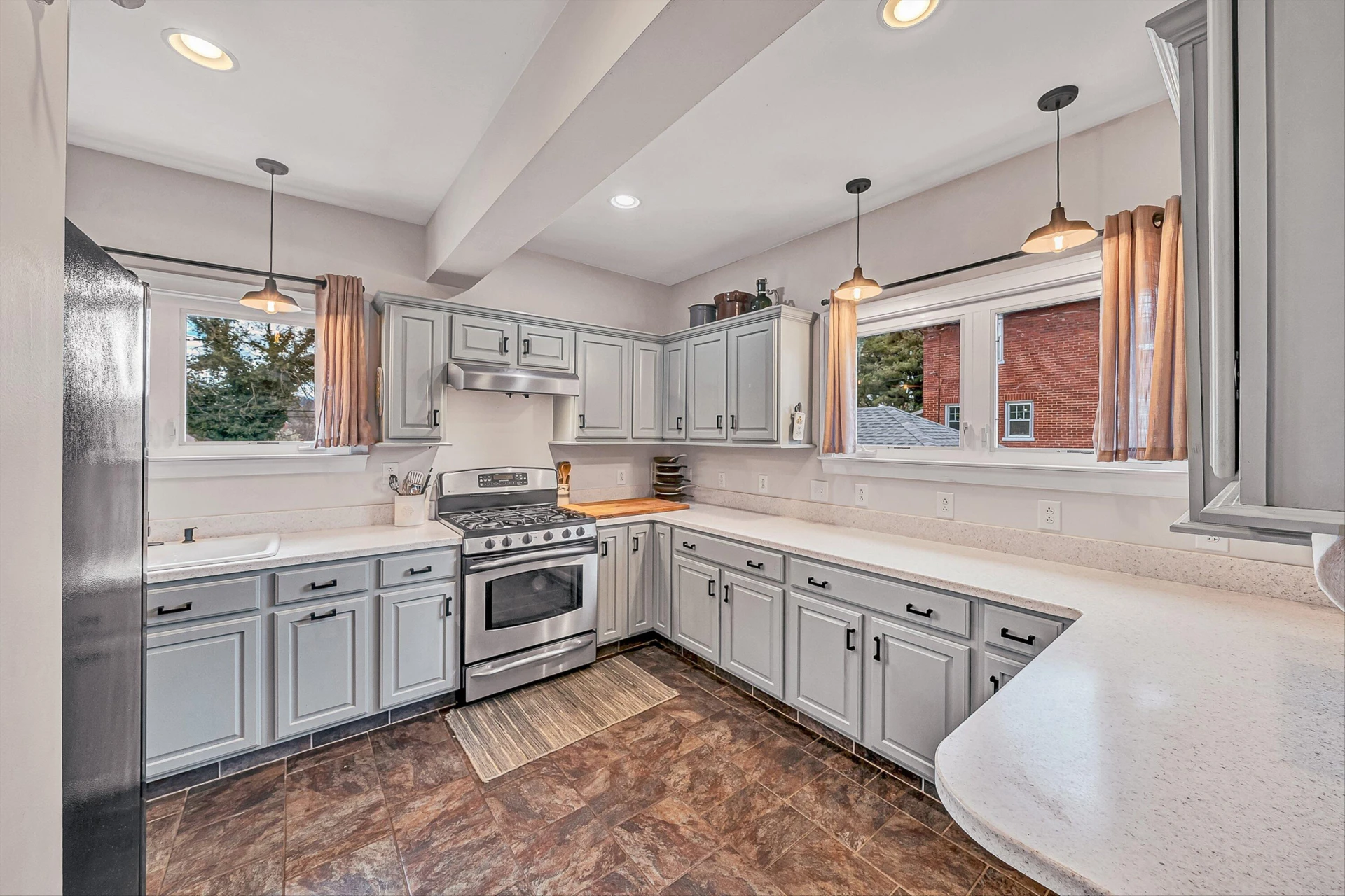 1246 Wasena AVE - Photo 21