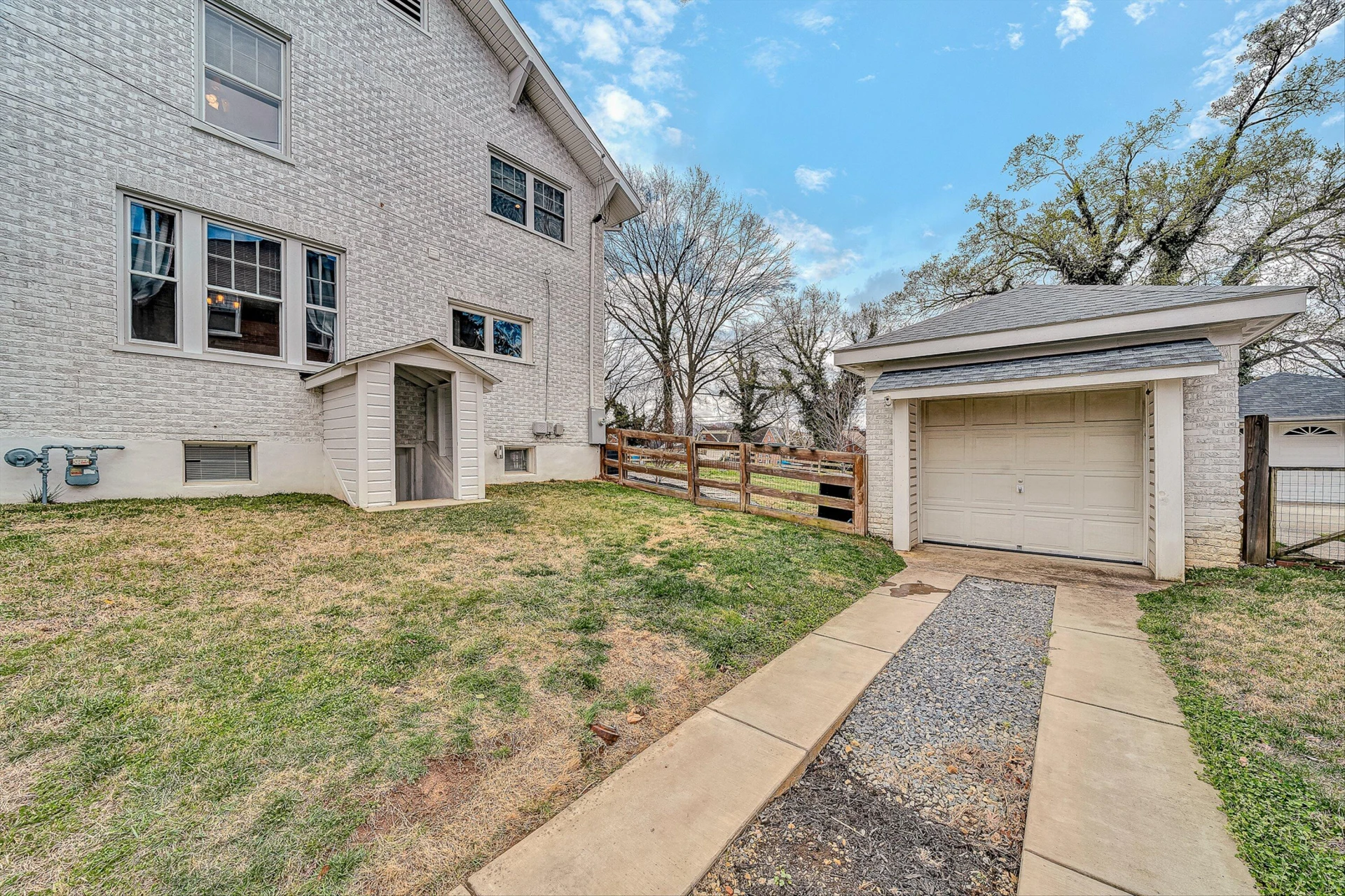 1246 Wasena AVE - Photo 54